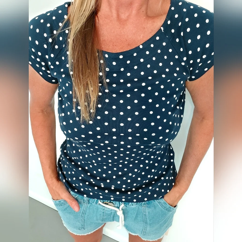 Ralph Lauren Blue and White Fitted Cap Sleeve Blouse - Picture 2 of 4